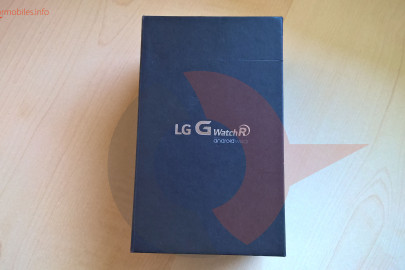 LG G Watch R box 4