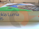 Nokia Lumia 735 box (2)