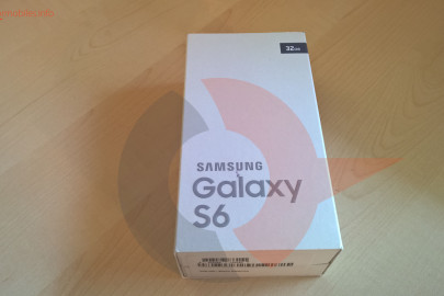Samsung Galaxy S6 box (2)